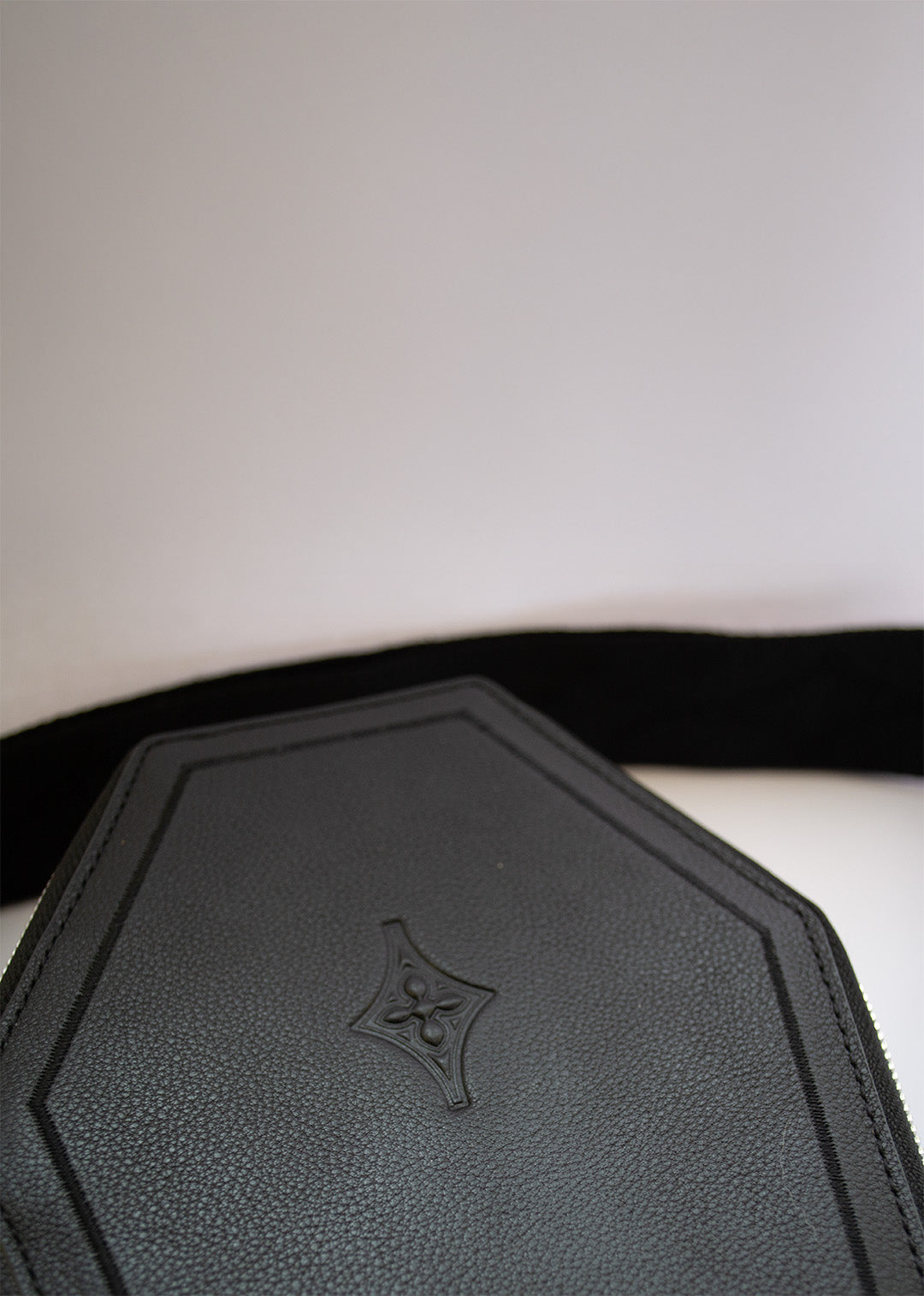 Casquette Crossbody Bag BLACK Coffin-Shaped Bag with Real Guitar Strap