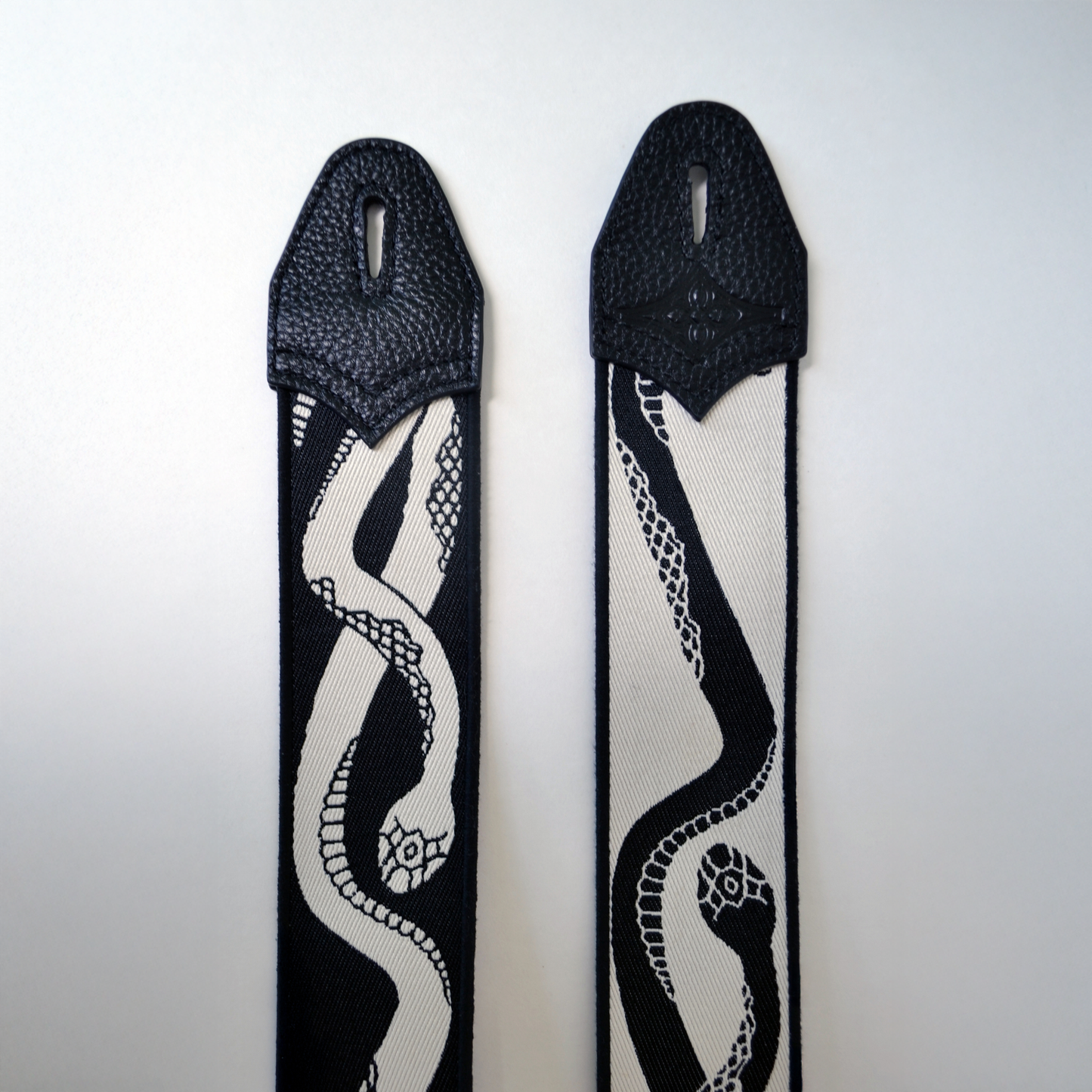 Slither Eclipse Strap | Reversible Cotton Jacquard Strap with Dual-Sided Design