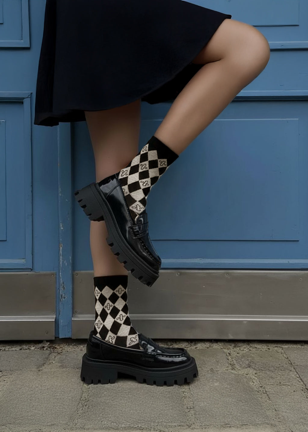 Harlequin Diamond Checkerboard Socks